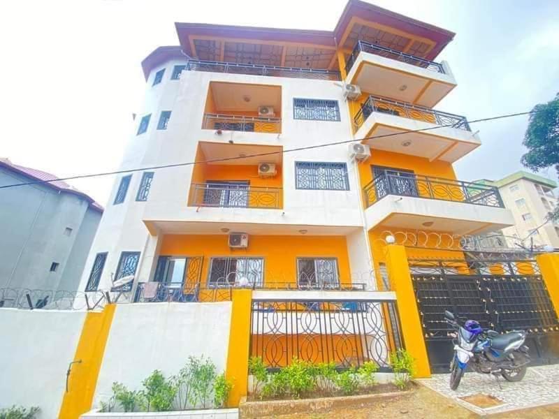 Residence Diakhaby Conakry Buitenkant foto