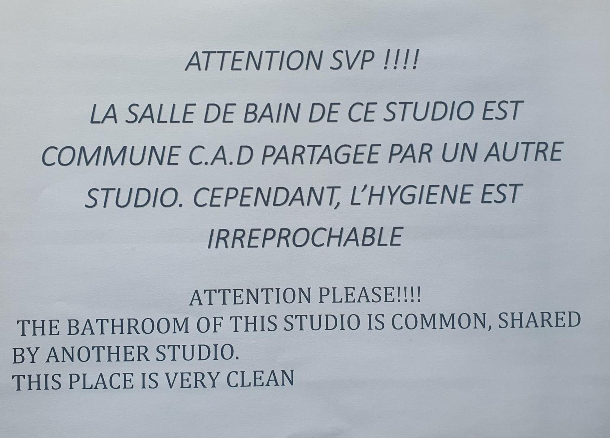 Residence Diakhaby Conakry Kamer foto